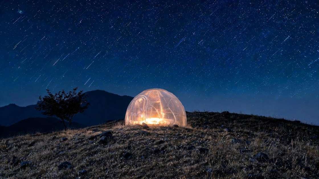Mejores hoteles burbuja en España: Guía completa para dormir bajo las estrellas